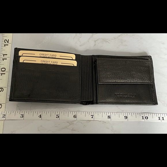 Men’s Wallet - Picture 2 of 3